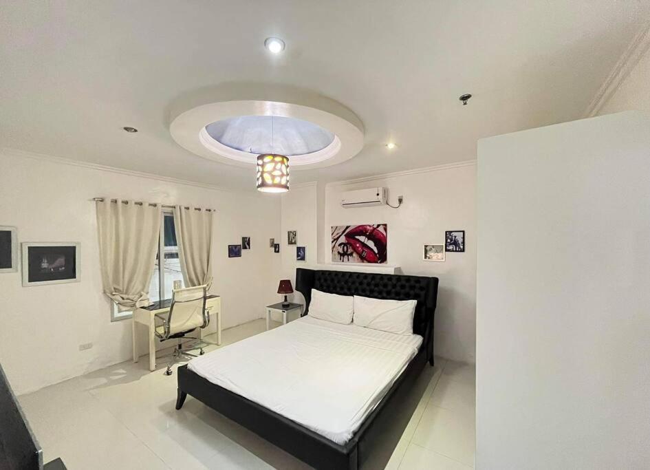 Kandi Big 1 Bedroom King Bed, Free Housekeeping, Wi-Fi Angeles Exterior foto