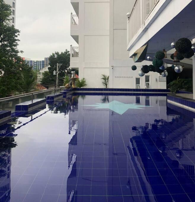 Kandi Big 1 Bedroom King Bed, Free Housekeeping, Wi-Fi Angeles Exterior foto